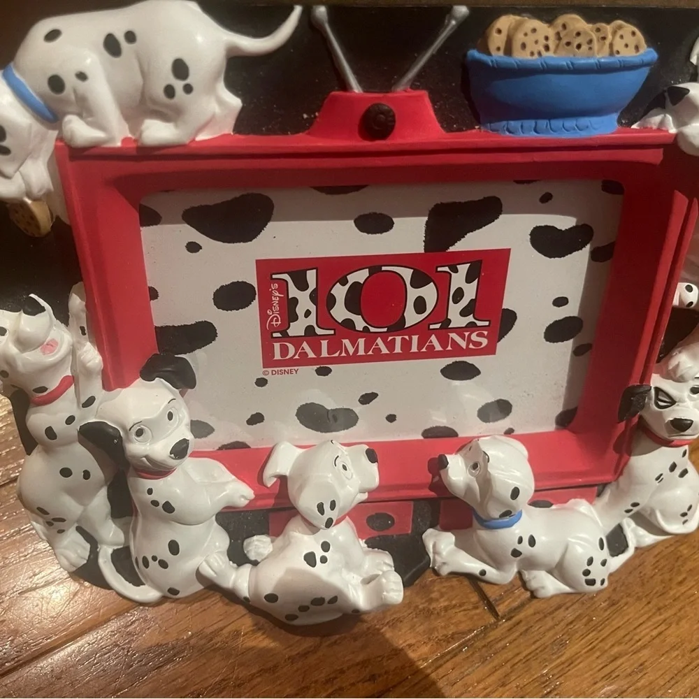 Disney 101 Dalmatians Red and Black Picture Frame - Vintage - 3D